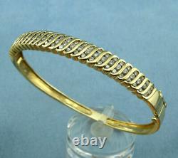 2.00 Ct Round Cut Simulated Diamond With Yellow Gold Plated Bangle Bracelet Gift