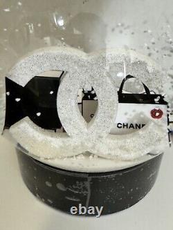 Authentic CHANEL Snow globe VIP GIFT Christmas 2019 Black White RARE