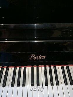 Boston UP 118-ll piano black Upright Wonderful Christmas gift up $13k Retail
