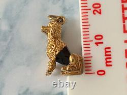 Nuvo 9ct Gold Charm 1972 Of Poodle Dog CHRISTMAS GIFT IDEA Beautiful Detail RARE